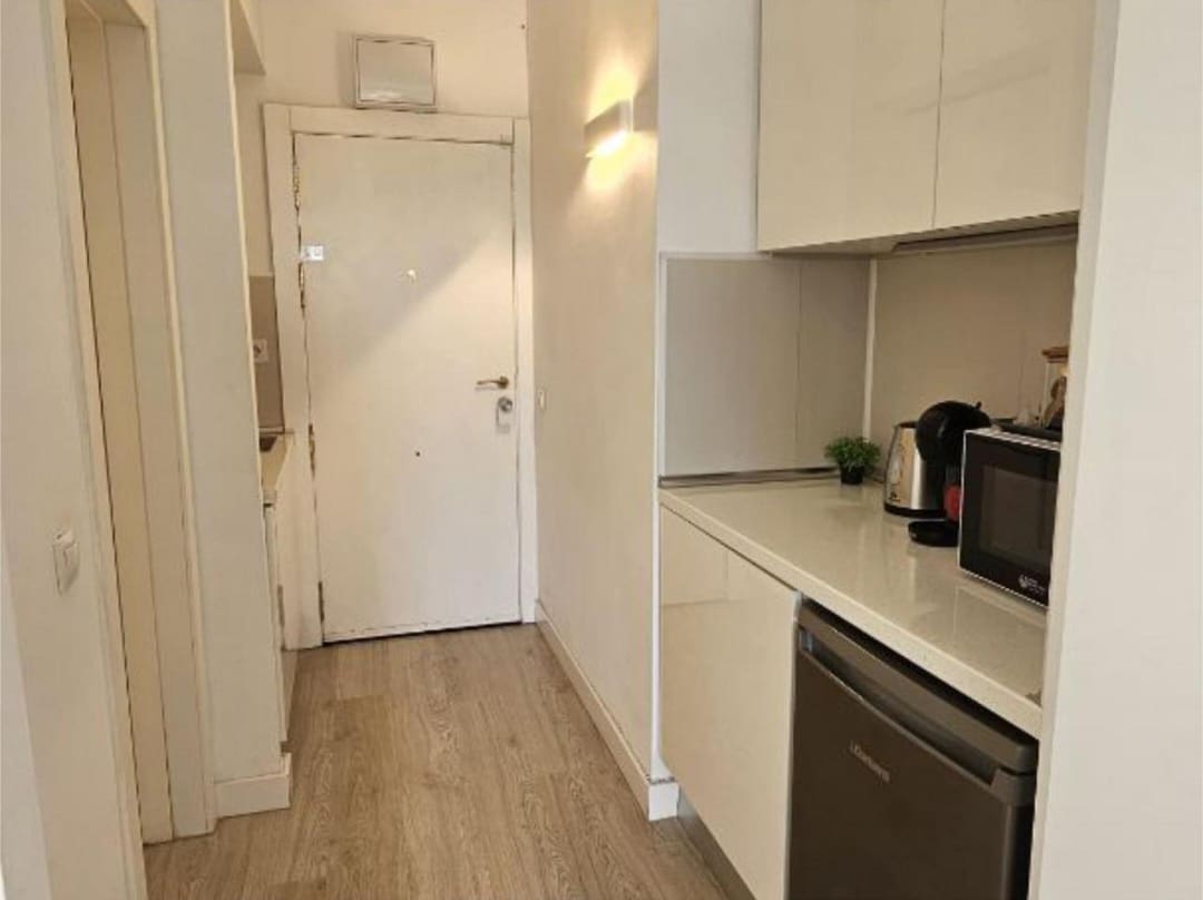 Studio à vendre à Torremolinos - 180 000 € (Ref: 9468159)