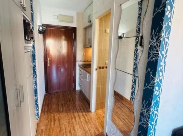 Studio til salg i Torremolinos med swimmingpool - € 183.000 (Ref: 9488190)