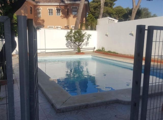 5 Zimmer Villa zu verkaufen in Mijas mit Pool - 700.000 € (Ref: 9488191)