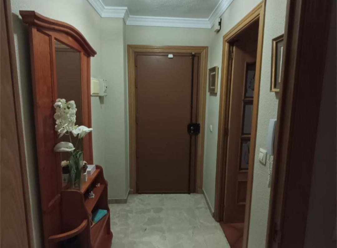 2 bedroom Flat for sale in Rincon de la Victoria with pool - € 297,670 (Ref: 9488192)