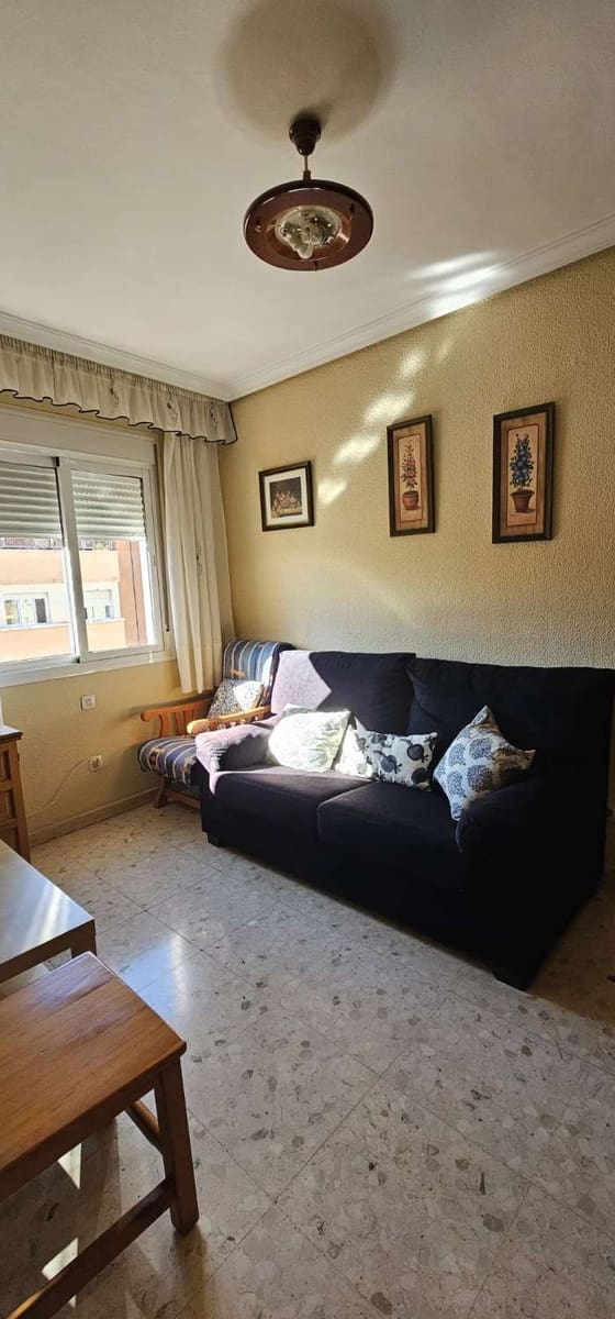 4 sovrum Takvåning att hyra i Malaga stad med garage - 1 500 € (Ref: 9491104)