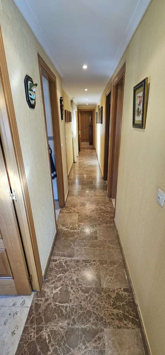 4 sovrum Takvåning att hyra i Malaga stad med garage - 1 500 € (Ref: 9491104)