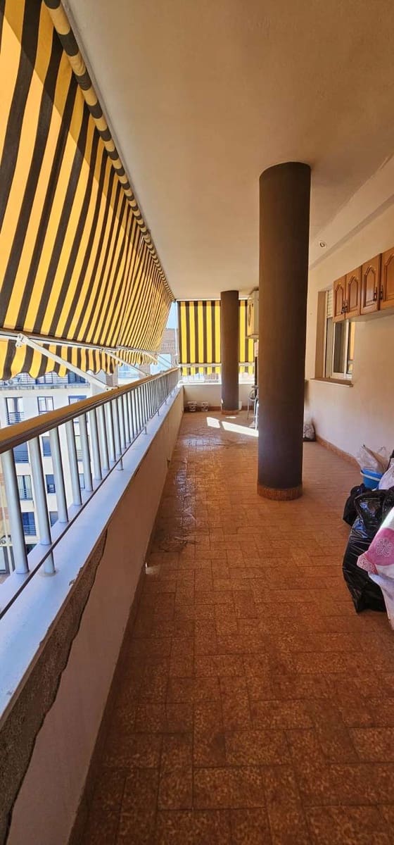 4 sovrum Takvåning att hyra i Malaga stad med garage - 1 500 € (Ref: 9491104)