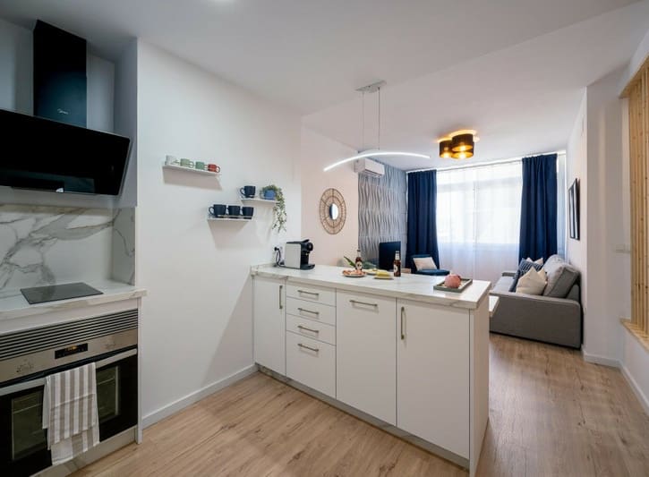 Apartamento Playa de 1 habitación en Torremolinos en venta - 238.000 € (Ref: 9496891)