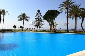 Studio for sale in Torremolinos with pool garage - € 412,000 (Ref: 9503885)