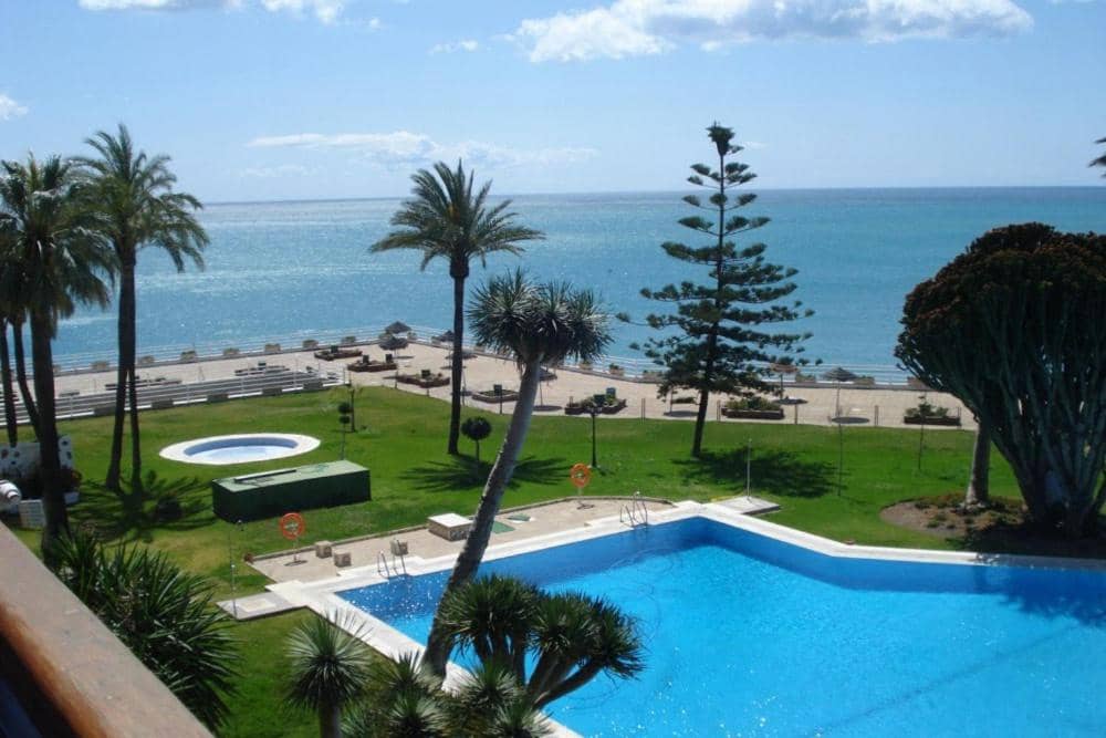 Studio for sale in Torremolinos with pool garage - € 412,000 (Ref: 9503885)