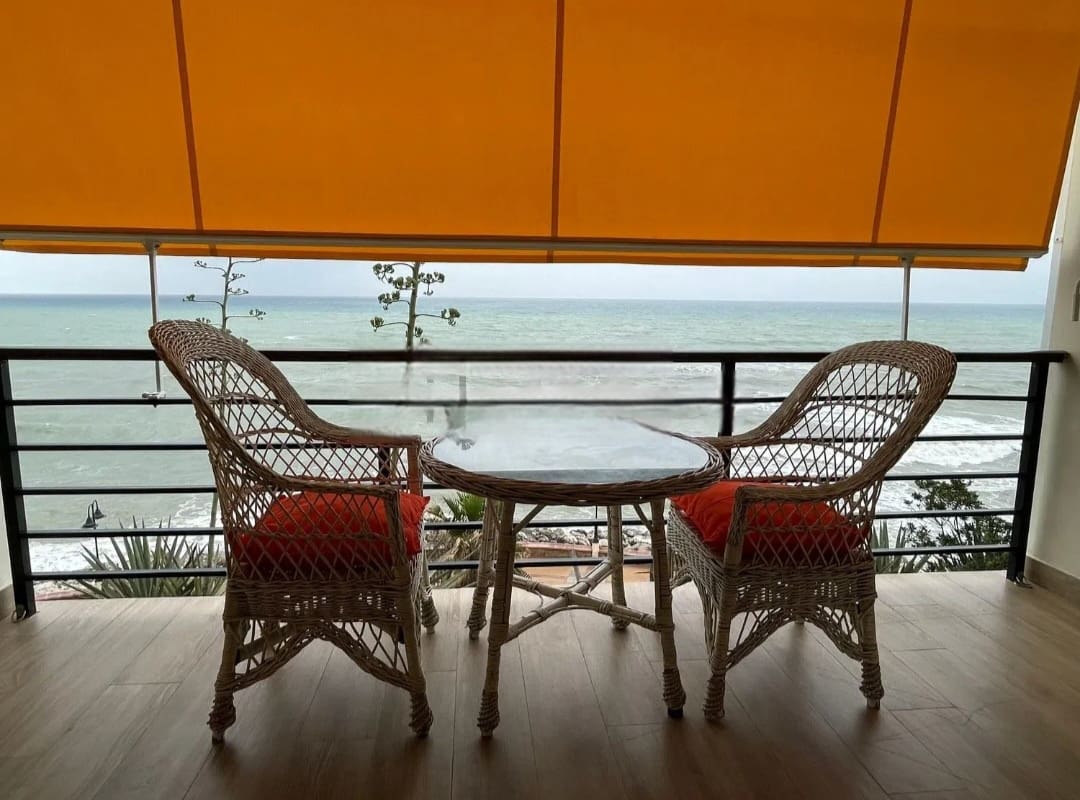 Studio for sale in Torremolinos with pool garage - € 412,000 (Ref: 9503885)