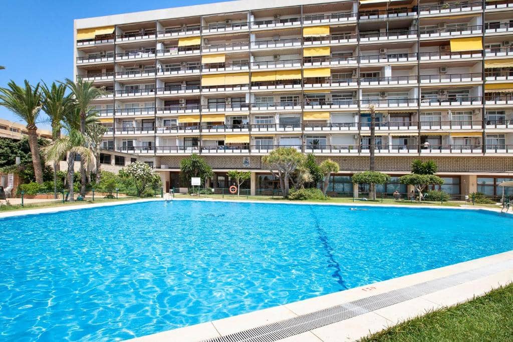 Studio for sale in Torremolinos with pool garage - € 412,000 (Ref: 9503885)