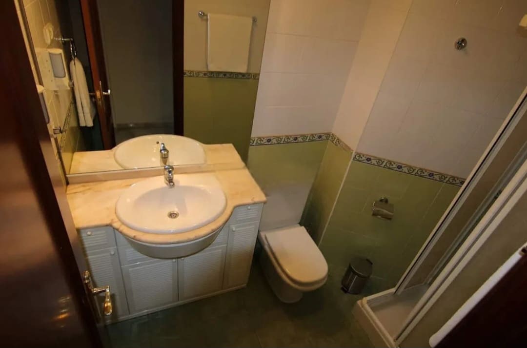 2 makuuhuone Ranta-asunto myytävänä paikassa Torremolinos mukana uima-altaan 
autotalli - 566 500 € (Ref: 9503886)