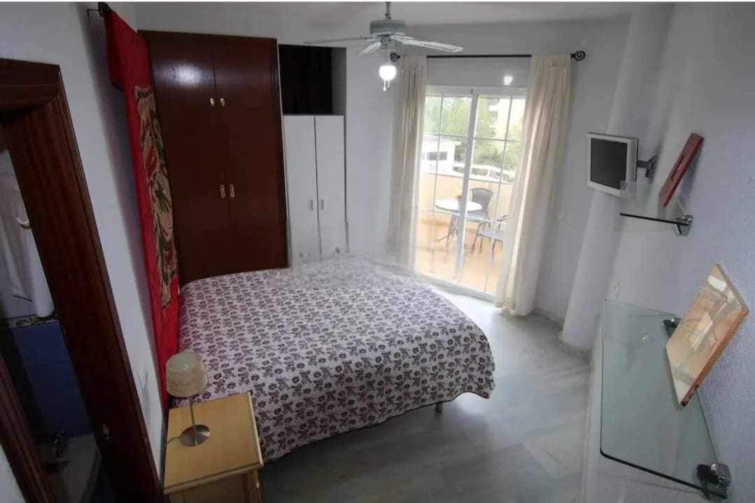 2 makuuhuone Ranta-asunto myytävänä paikassa Torremolinos mukana uima-altaan 
autotalli - 566 500 € (Ref: 9503886)