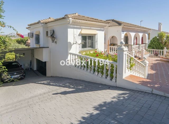 5 sypialnia Willa na sprzedaż w Alhaurín de la Torre z basenem garażem - 580 000 € (Ref: 9513151)