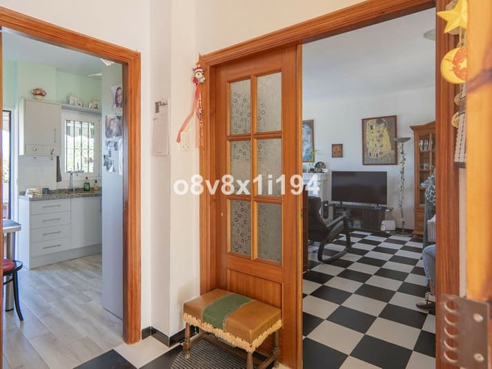 5 sypialnia Willa na sprzedaż w Alhaurin de la Torre z basenem garażem - 580 000 € (Ref: 9513151)