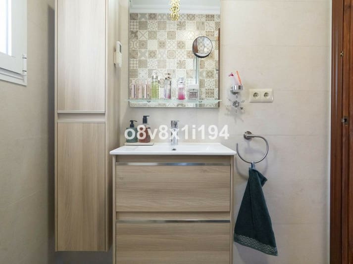 5 sypialnia Willa na sprzedaż w Alhaurin de la Torre z basenem garażem - 580 000 € (Ref: 9513151)