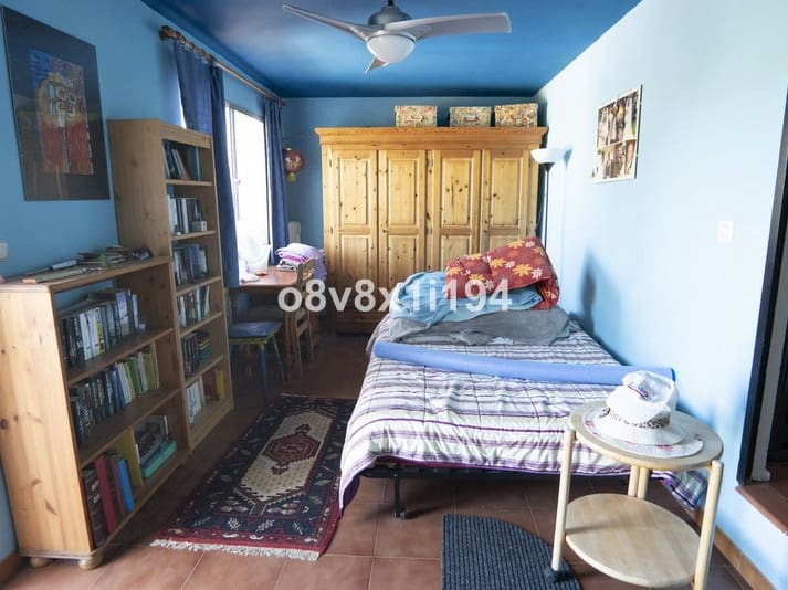 5 sypialnia Willa na sprzedaż w Alhaurin de la Torre z basenem garażem - 580 000 € (Ref: 9513151)