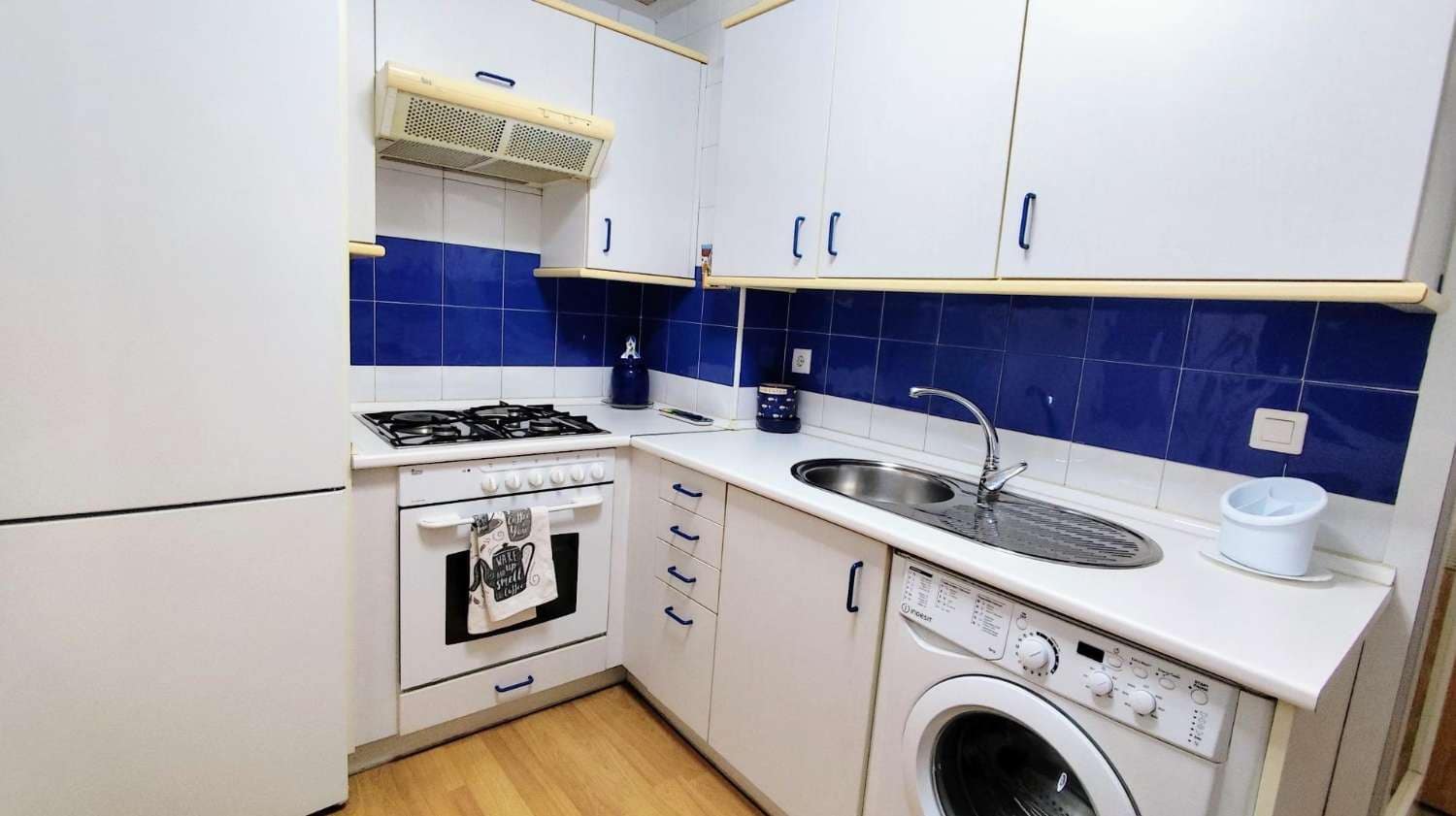 Apartamento Playa de 2 habitaciones en Torremolinos en venta con piscina garaje - 339.000 € (Ref: 9513152)