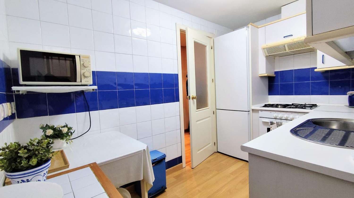 Apartamento Playa de 2 habitaciones en Torremolinos en venta con piscina garaje - 339.000 € (Ref: 9513152)