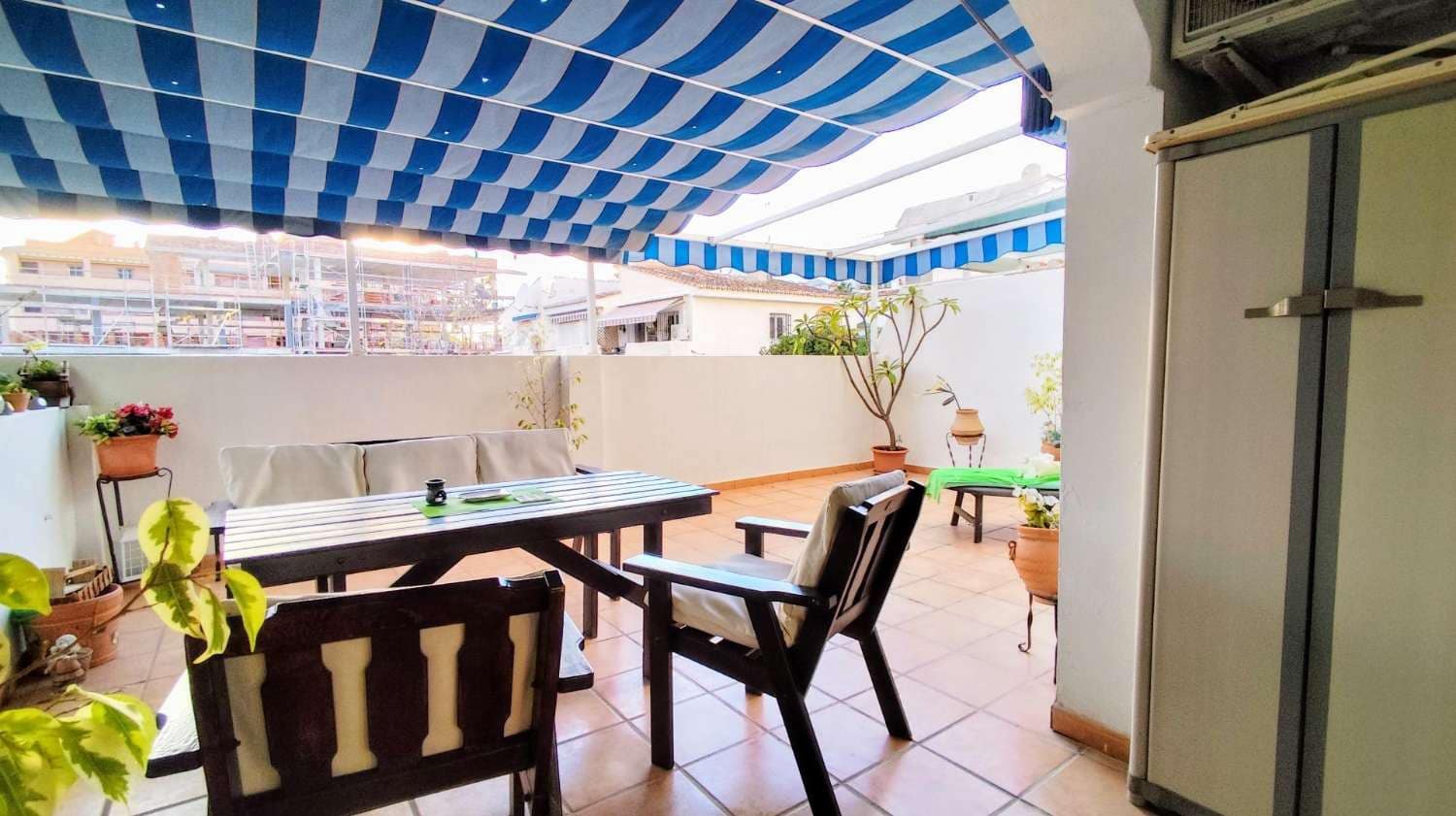 Apartamento Playa de 2 habitaciones en Torremolinos en venta con piscina garaje - 339.000 € (Ref: 9513152)