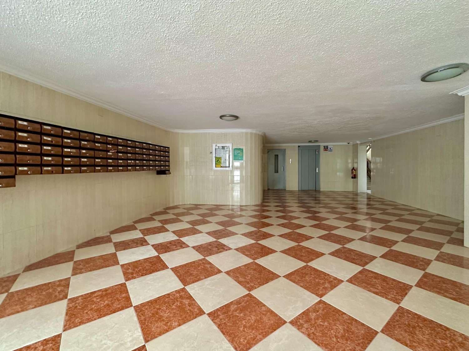 Apartamento Playa de 1 habitación en Torremolinos en venta - 250.000 € (Ref: 9513156)