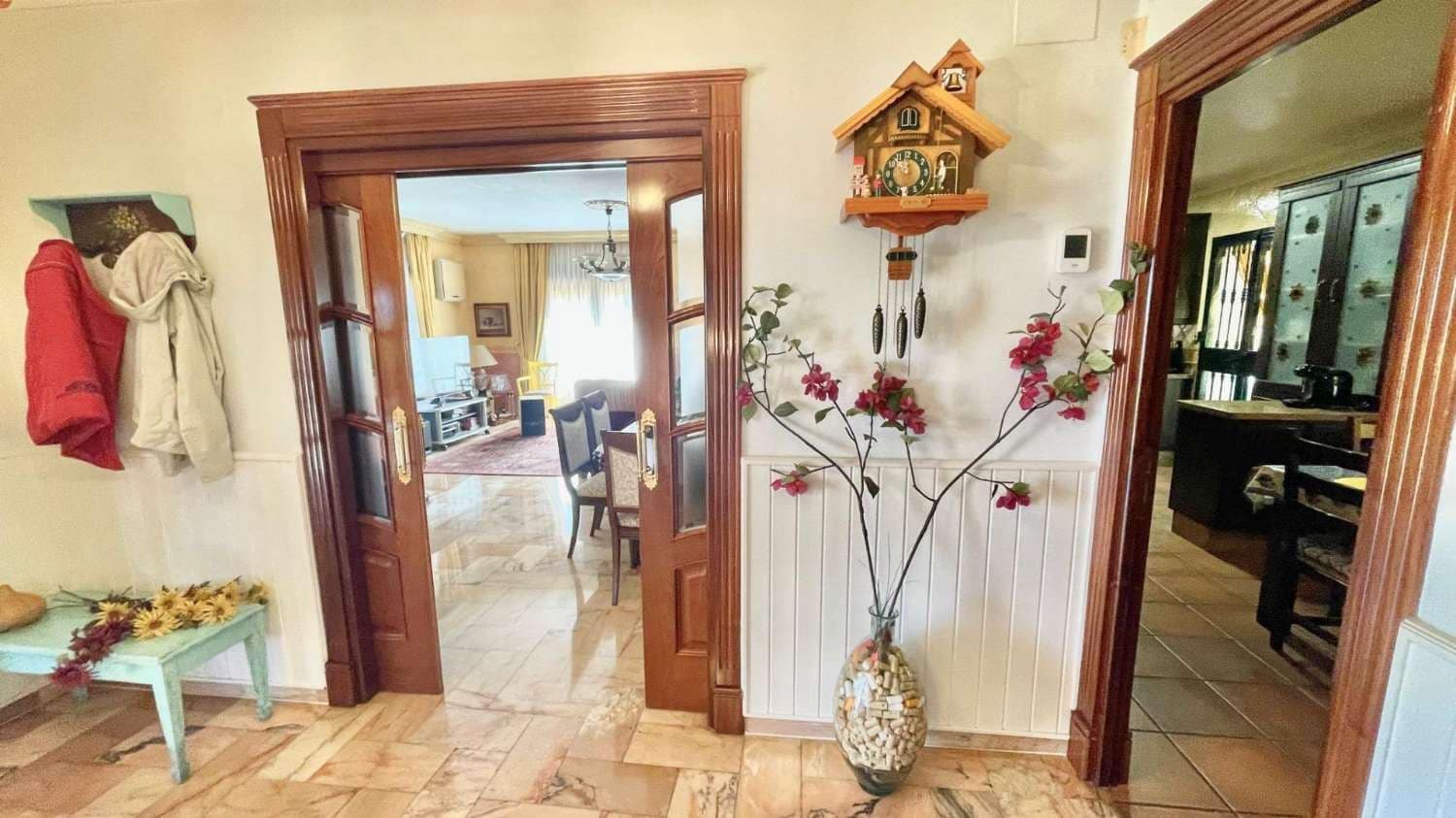 7 sypialnia Willa na sprzedaż w Alhaurin de la Torre z basenem garażem - 815 000 € (Ref: 9513157)