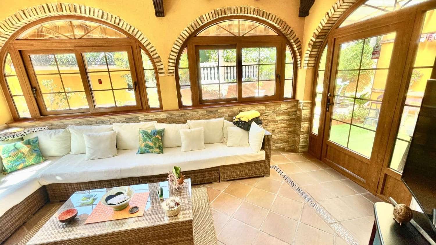 7 sypialnia Willa na sprzedaż w Alhaurin de la Torre z basenem garażem - 815 000 € (Ref: 9513157)