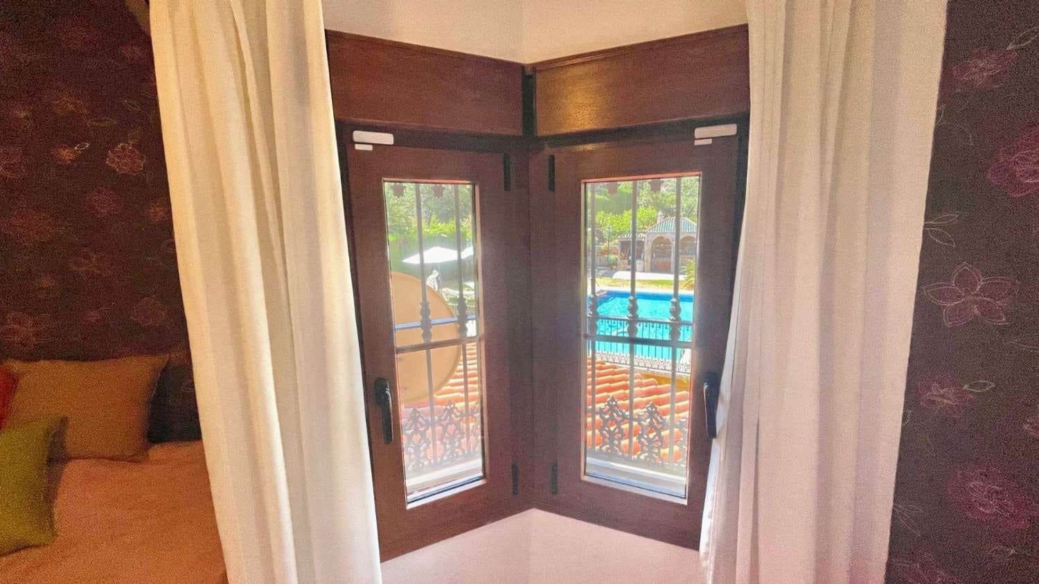 7 sypialnia Willa na sprzedaż w Alhaurin de la Torre z basenem garażem - 815 000 € (Ref: 9513157)