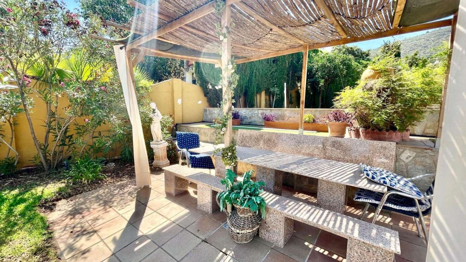 7 sypialnia Willa na sprzedaż w Alhaurin de la Torre z basenem garażem - 815 000 € (Ref: 9513157)