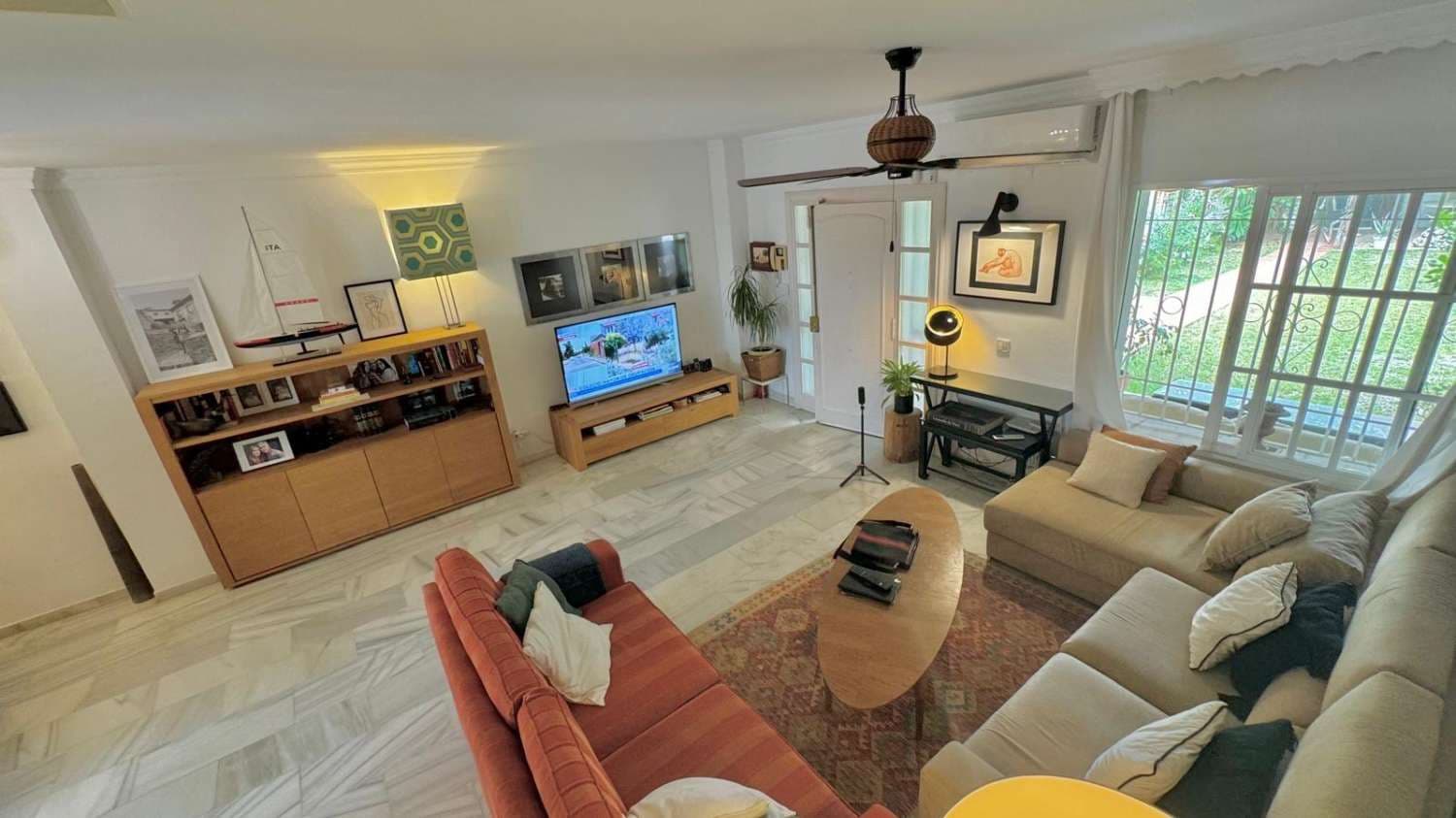 6 soveværelse Semi-Rækkehus til salg i Torremolinos med swimmingpool - € 1.064.500 (Ref: 9513158)