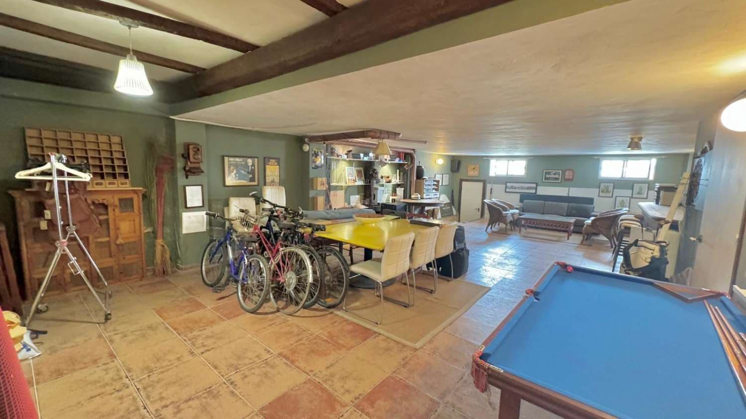 6 soveværelse Semi-Rækkehus til salg i Torremolinos med swimmingpool - € 1.064.500 (Ref: 9513158)