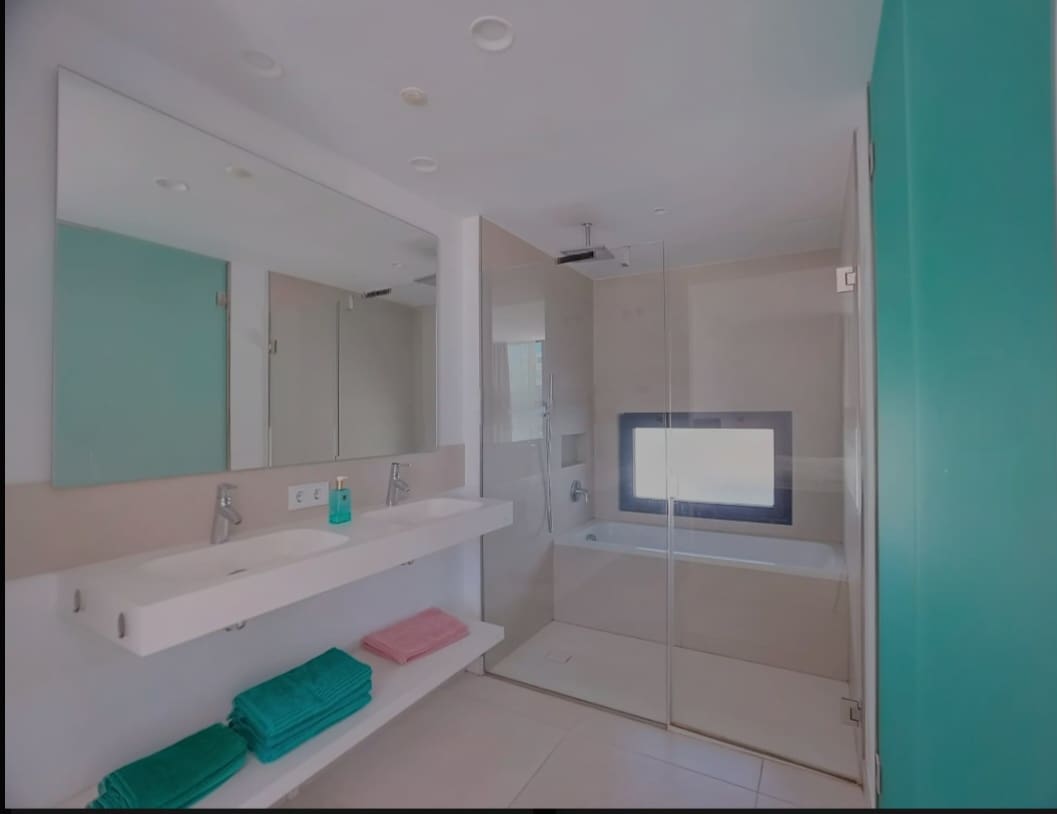 3 sovrum Takvåning till salu i Benalmadena med pool - 950 000 € (Ref: 9513159)