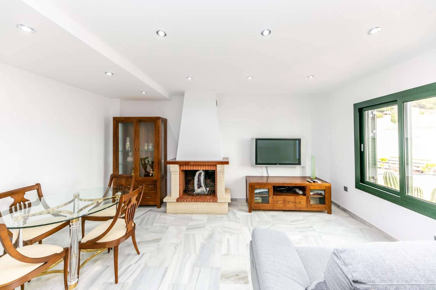 3 soveværelse Rækkehus til salg i Benalmadena med swimmingpool - € 565.000 (Ref: 9513160)