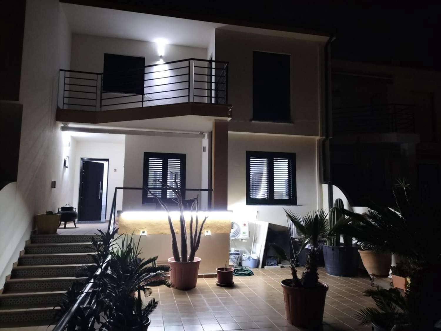 3 soveværelse Rækkehus til salg i Benalmadena med swimmingpool - € 565.000 (Ref: 9513160)