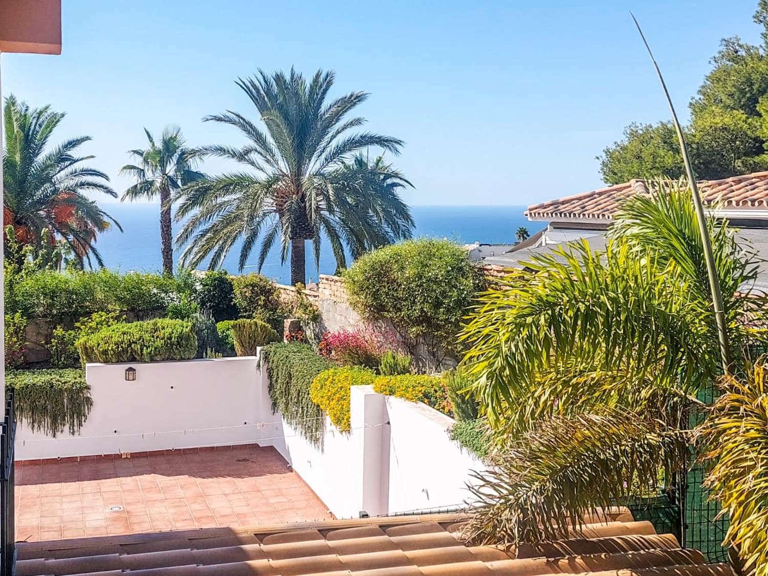 3 soveværelse Rækkehus til salg i Benalmadena med swimmingpool - € 565.000 (Ref: 9513160)