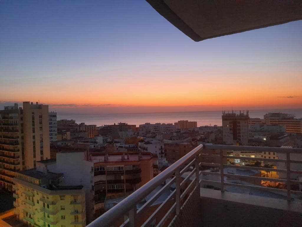 1 sypialnia Apartament przy plaży na kwatery wakacyjne w Torremolinos z basenem - 805 € (Ref: 9513165)