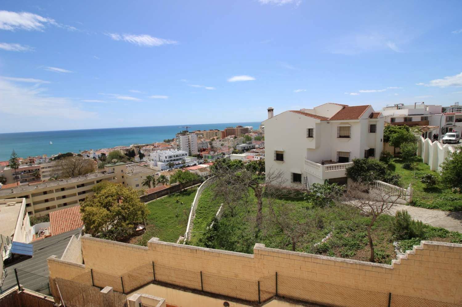 Apartamento Playa de 2 habitaciones en Torremolinos en venta con piscina garaje - 338.500 € (Ref: 9518475)