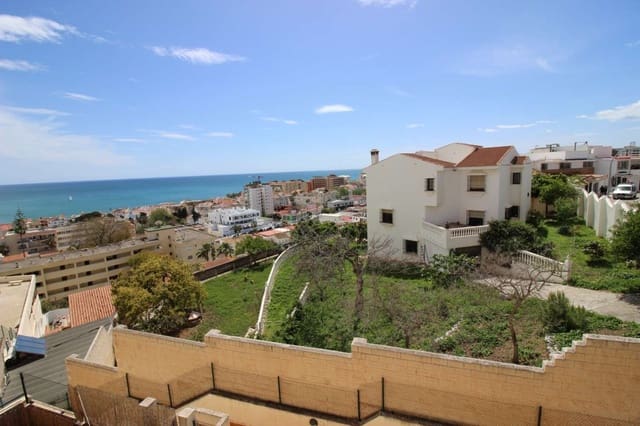 Apartamento Playa de 2 habitaciones en Torremolinos en venta con piscina garaje - 338.500 € (Ref: 9518475)