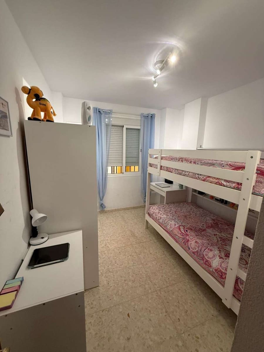 2 slaapkamer Flat te koop in Alhaurin de la Torre met garage - € 279.000 (Ref: 9523993)