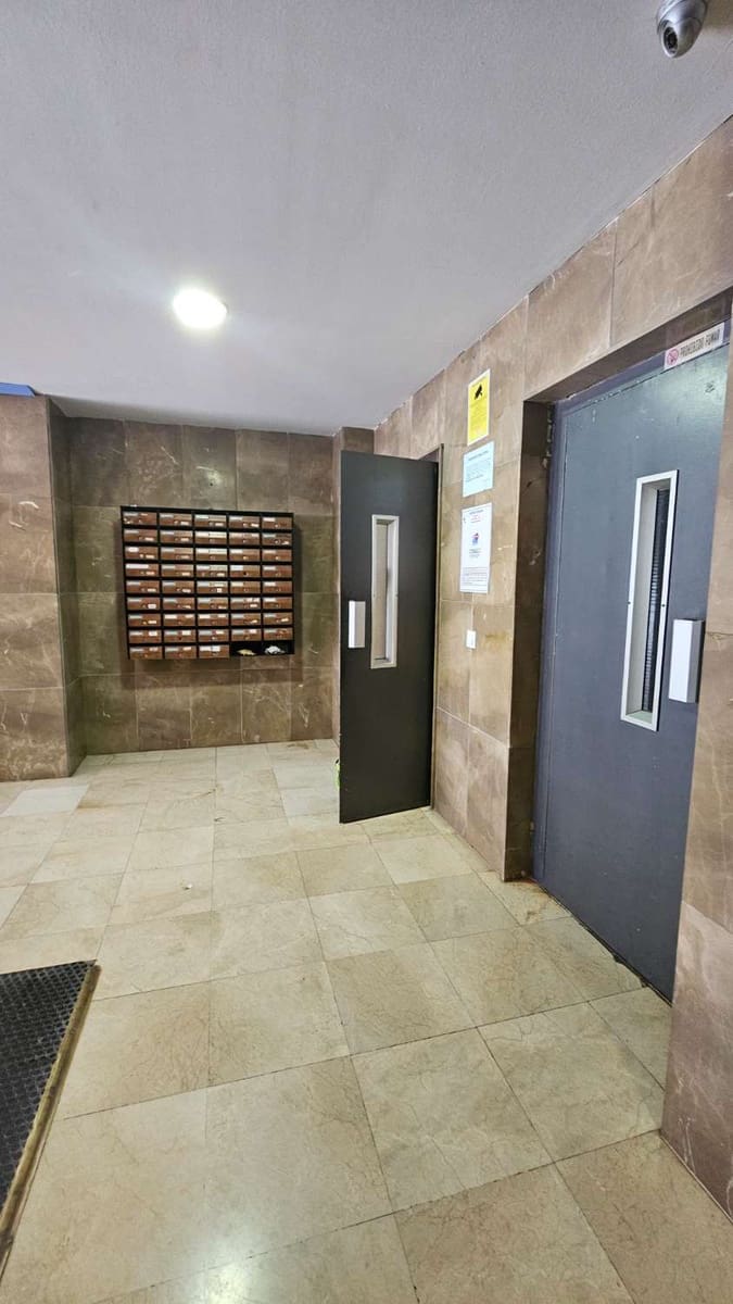 1 makuuhuone Ranta-asunto myytävänä paikassa Torremolinos - 360 000 € (Ref: 9523994)