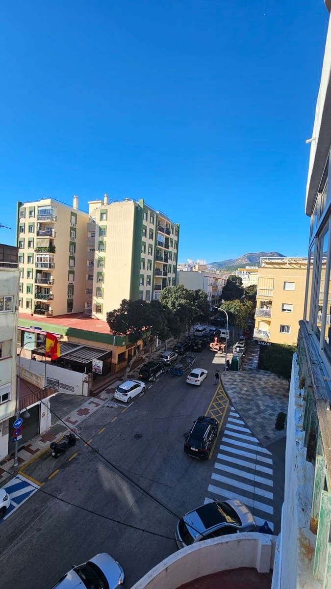 1 makuuhuone Ranta-asunto myytävänä paikassa Torremolinos - 360 000 € (Ref: 9523994)