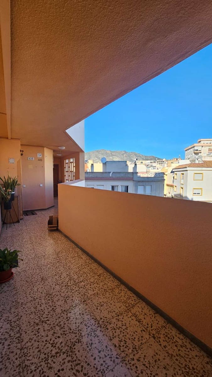 1 makuuhuone Ranta-asunto myytävänä paikassa Torremolinos - 360 000 € (Ref: 9523994)