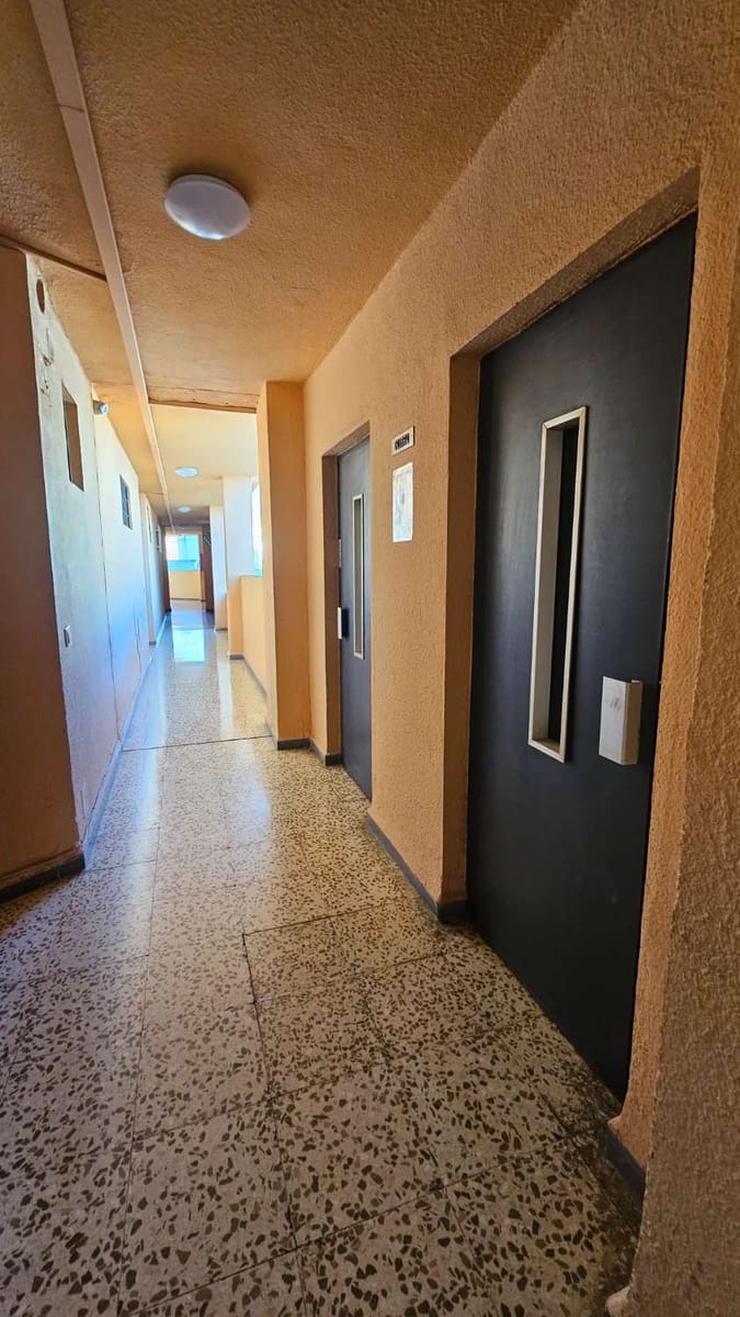 1 makuuhuone Ranta-asunto myytävänä paikassa Torremolinos - 360 000 € (Ref: 9523994)