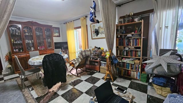 1 makuuhuone Ranta-asunto myytävänä paikassa Torremolinos - 360 000 € (Ref: 9523994)