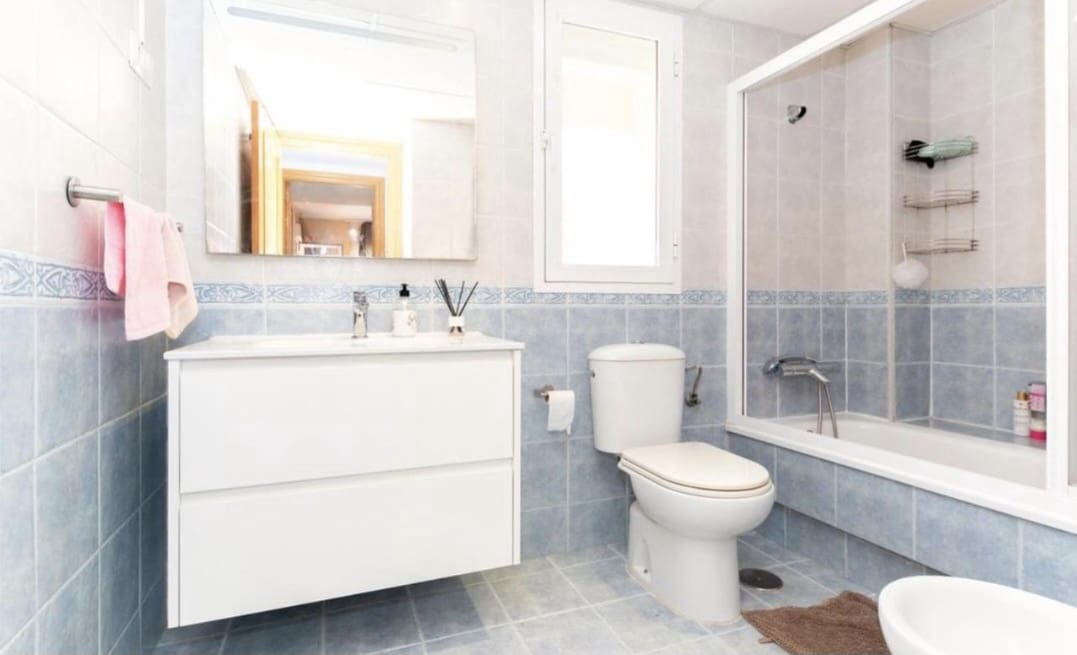 3 sovrum Takvåning till salu i Malaga stad med pool - 512 940 € (Ref: 9526172)