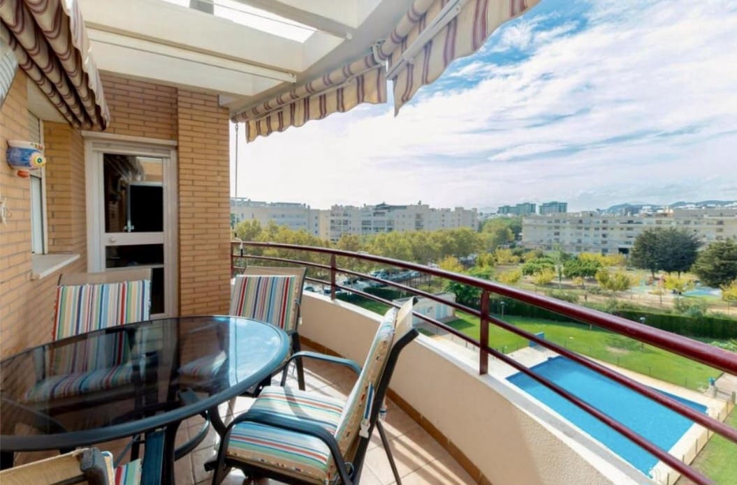 3 sovrum Takvåning till salu i Malaga stad med pool - 512 940 € (Ref: 9526172)