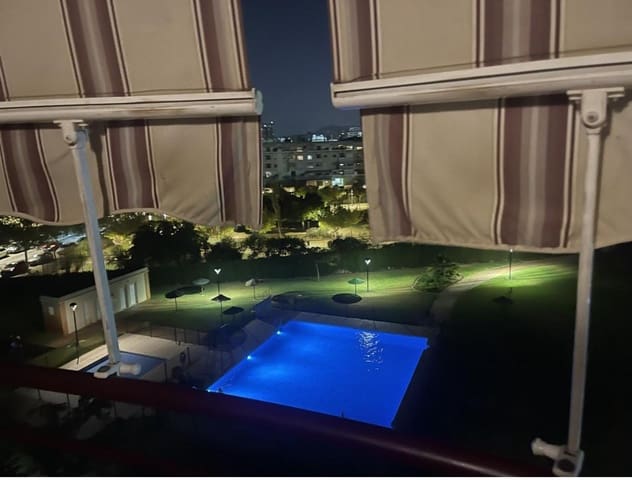 3 sovrum Takvåning till salu i Málaga stad med pool - 512 940 € (Ref: 9526172)