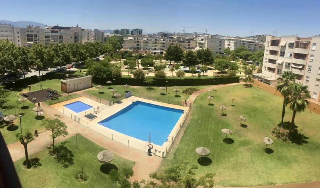 3 sovrum Takvåning till salu i Malaga stad med pool - 512 940 € (Ref: 9526172)