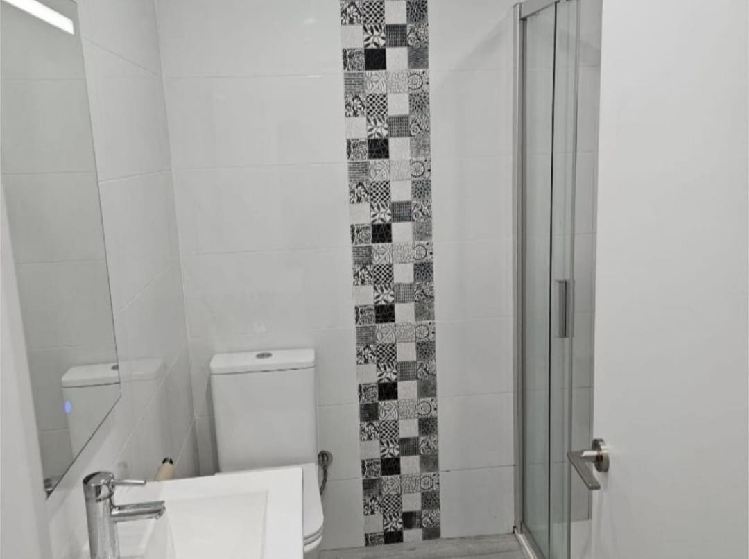 1 camera da letto Appartamento sulla Spiaggia in vendita in Torremolinos - 169.950 € (Rif: 9526174)