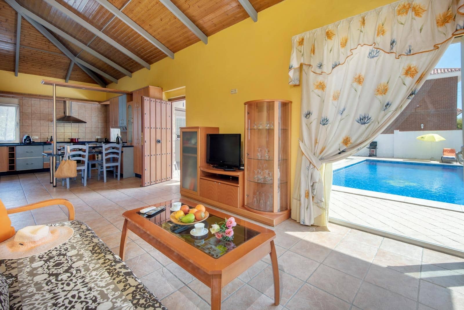 3 sovrum Villa till salu i Alhaurin de la Torre med pool garage - 675 000 € (Ref: 9526176)