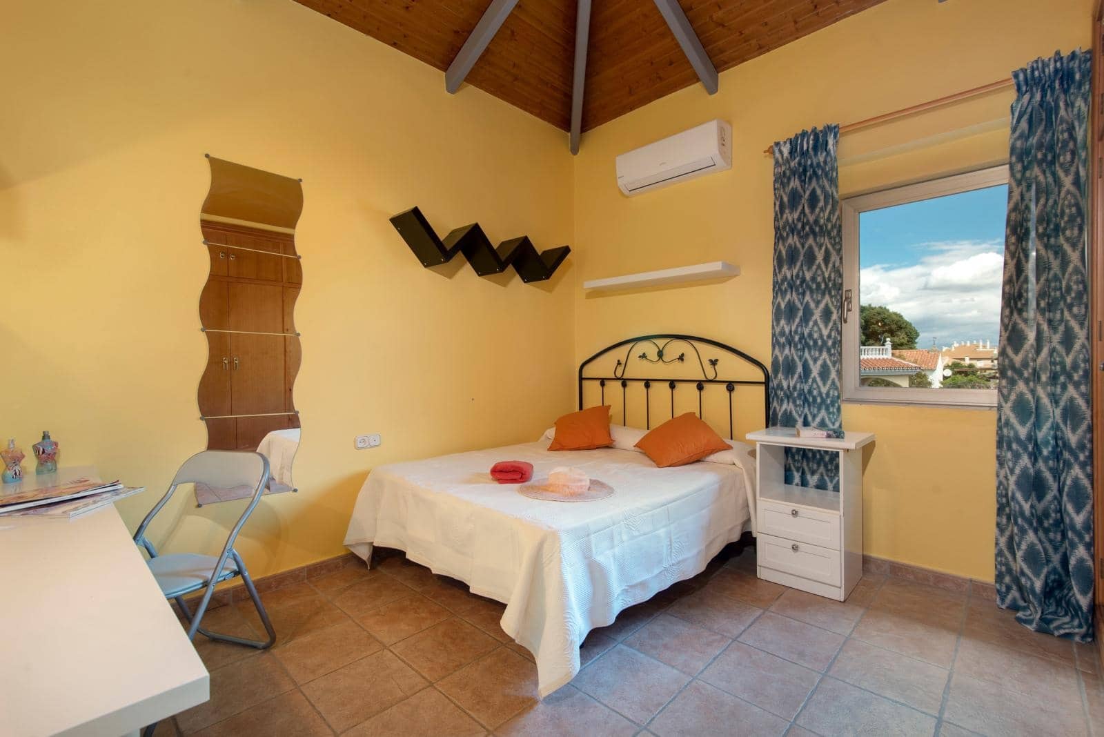 3 sovrum Villa till salu i Alhaurin de la Torre med pool garage - 675 000 € (Ref: 9526176)