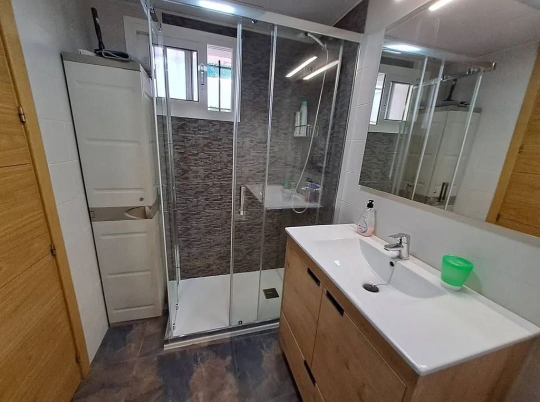 Apartamento Playa de 2 habitaciones en Torremolinos en venta con piscina - 320.000 € (Ref: 9529483)