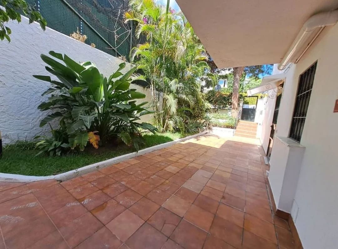 Apartamento Playa de 2 habitaciones en Torremolinos en venta con piscina - 320.000 € (Ref: 9529483)